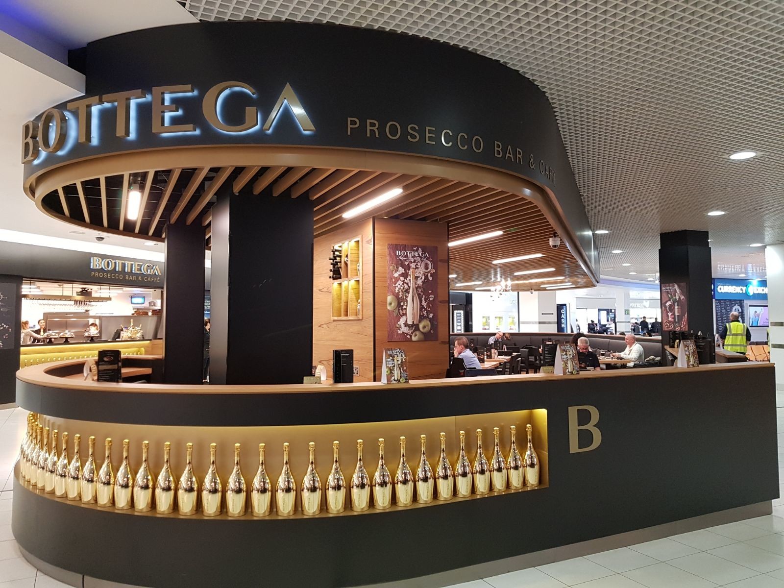 SSP’s Bottega Prosecco Bar at Birmingham wins Airport Bar of the Year award at Drinks International Travel Retail Awards 2018