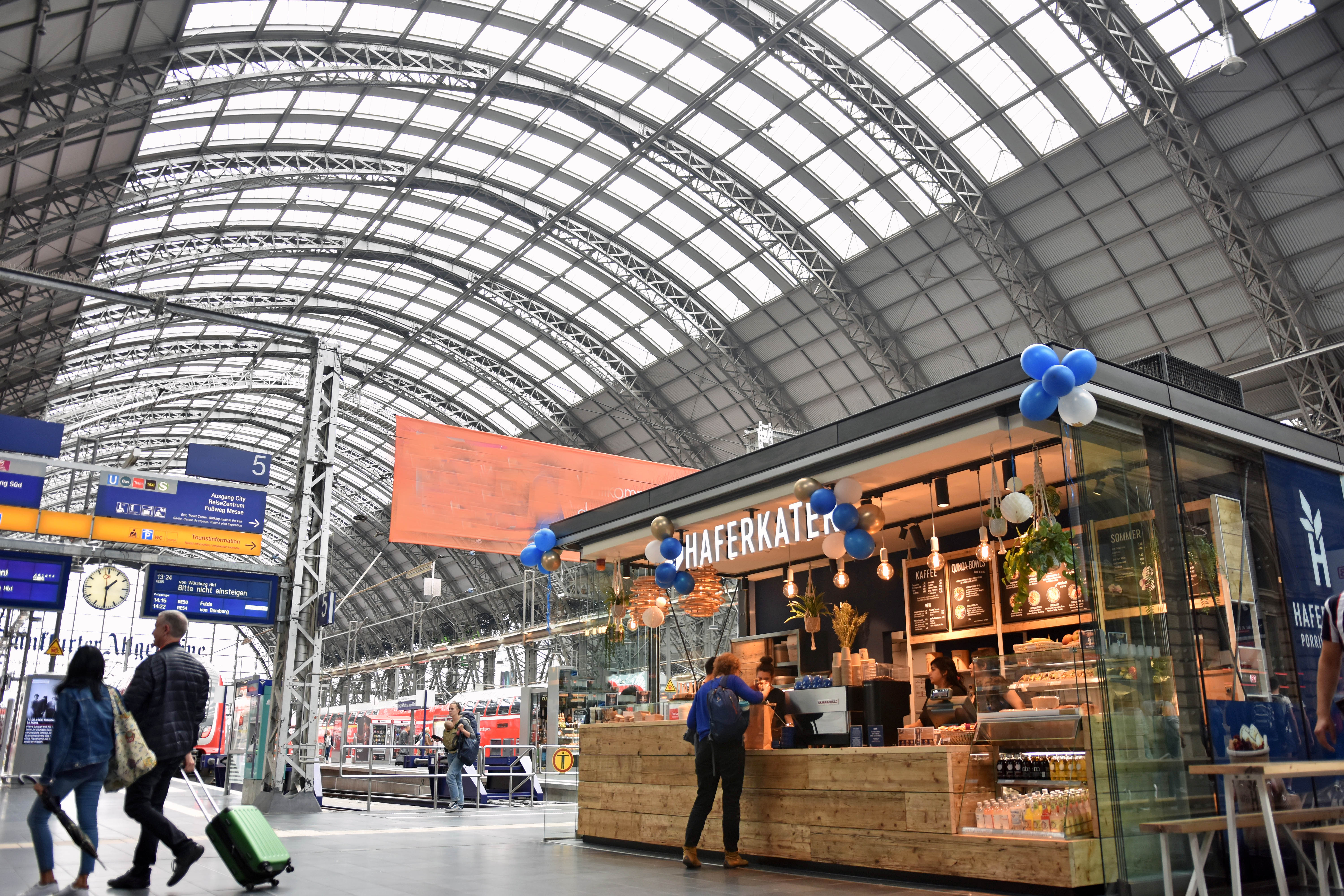 SSP brings first Haferkater store to Frankfurt central station
