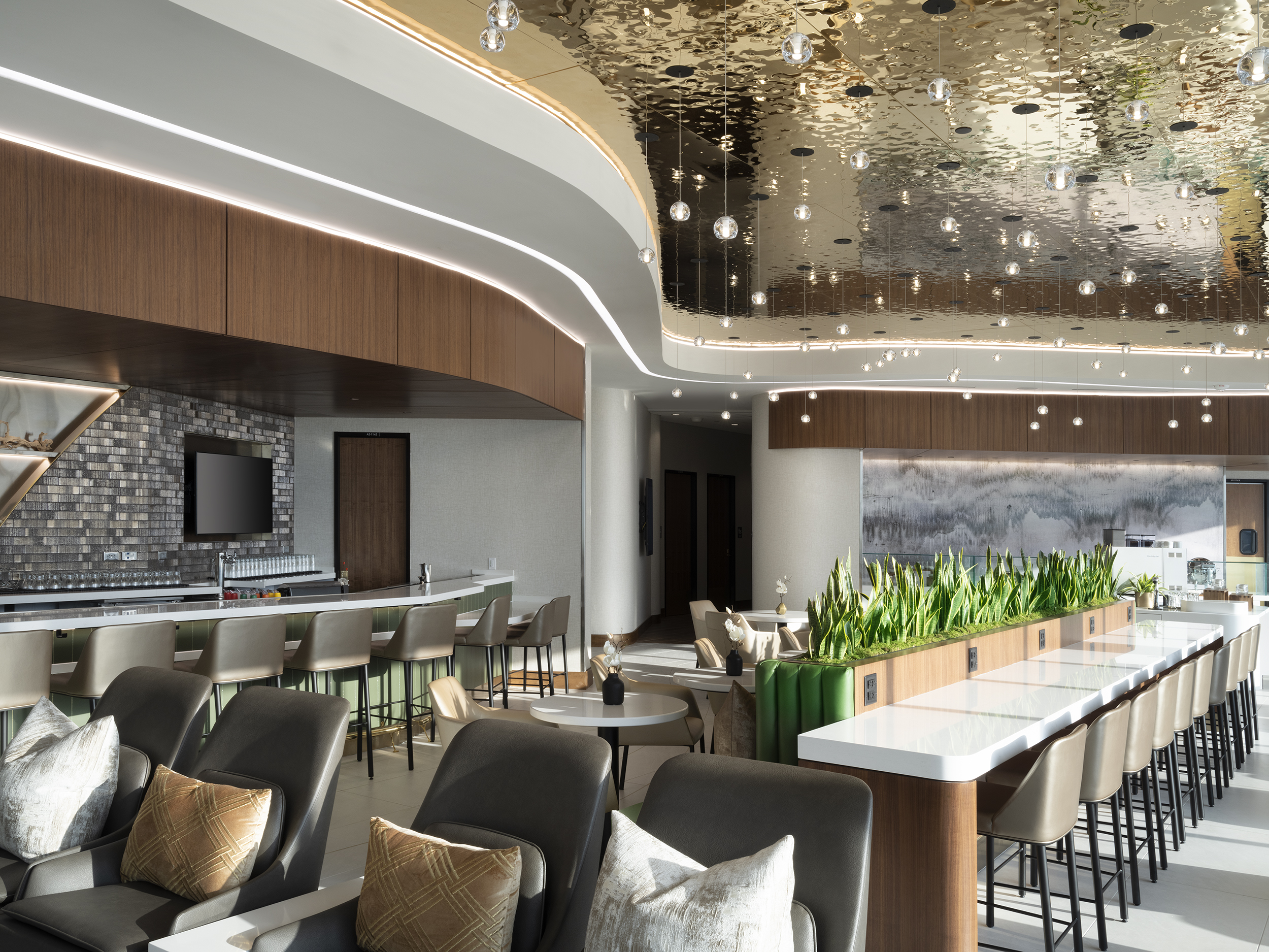 Airport Dimensions brings taste of southern hospitality to Charlotte Douglas International Airport with The Club CLT launch